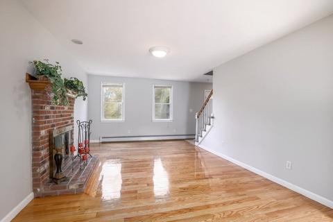 2 Chestnut Hill Dr, Webster, MA 01570 photo 15