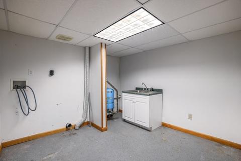 2 Chestnut Hill Dr, Webster, MA 01570 photo 41