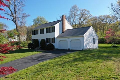 2 Chestnut Hill Dr, Webster, MA 01570 photo 3