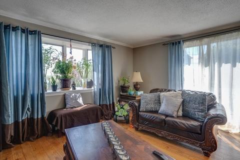 27 Hamilton St, Lawrence, MA 01841 photo 8