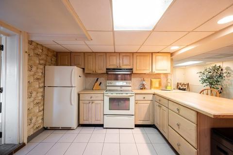 109 Kilby St, Hingham, MA 02043 photo 31