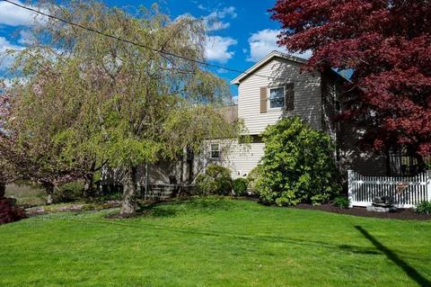 109 Kilby St, Hingham, MA 02043 photo 4