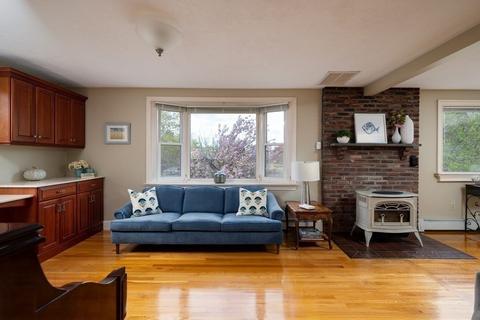 109 Kilby St, Hingham, MA 02043 photo 10