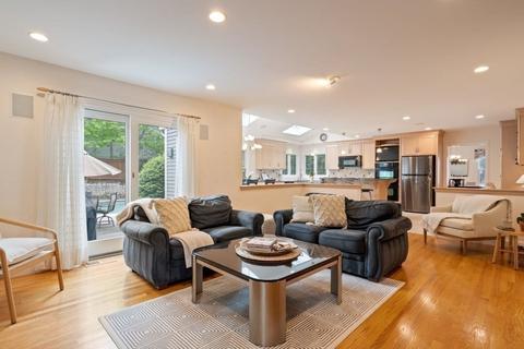 94 Cynthia Rd, Needham, MA 02494 photo 14