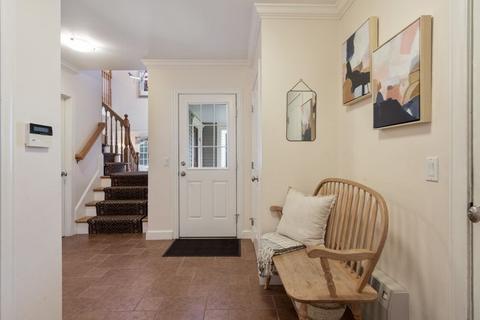 94 Cynthia Rd, Needham, MA 02494 photo 31