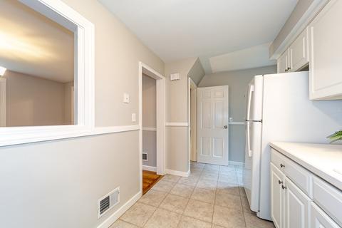 5 Nottingham Dr, Natick, MA 01760 photo 15