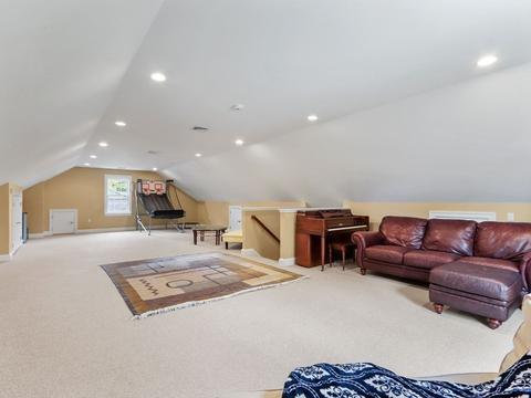 83 Valley Rd, Needham, MA 02492 photo 23