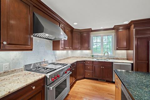 16 Azalea Cir, Dedham, MA 02026 photo 6