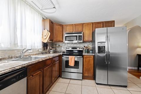 3 Pine Rd, Randolph, MA 02368 photo 7