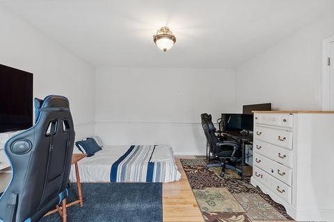 44 Stonepost Rd, Pelham, NH 03076 photo 21