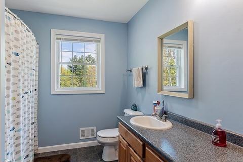 44 Stonepost Rd, Pelham, NH 03076 photo 26