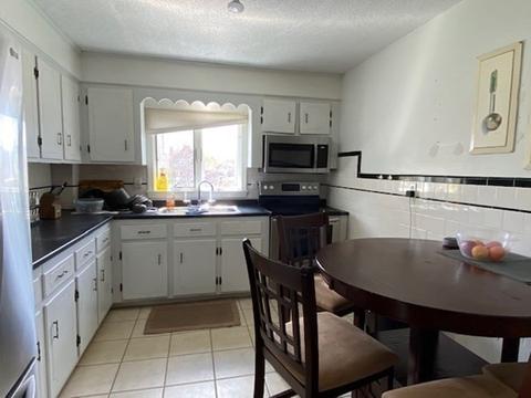 747 Penn St, Fall River, MA 02724 photo 9
