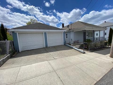 747 Penn St, Fall River, MA 02724 photo 1