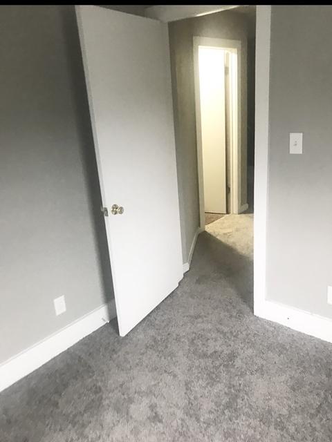 9 Ellsworth Ave, Springfield, MA 01118 photo 17