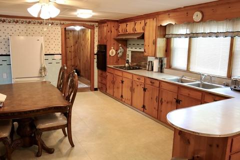 25 Hyde St, Danvers, MA 01923 photo 18