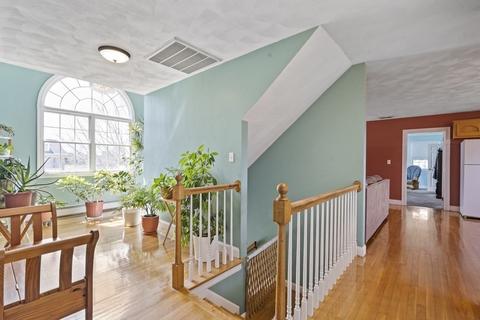 91 Juniper Dr, Saugus, MA 01906 photo 4