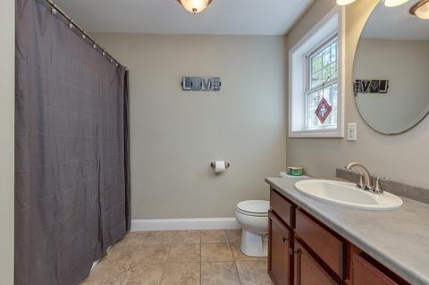 47 Frontier Dr, Pelham, NH 03076 photo 23