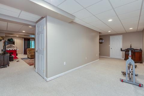 47 Frontier Dr, Pelham, NH 03076 photo 27