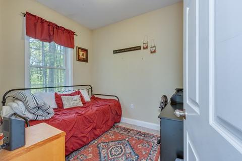 47 Frontier Dr, Pelham, NH 03076 photo 16