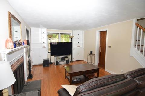 44 Fenway Dr, Springfield, MA 01119 photo 8