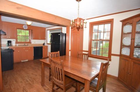 44 Fenway Dr, Springfield, MA 01119 photo 6