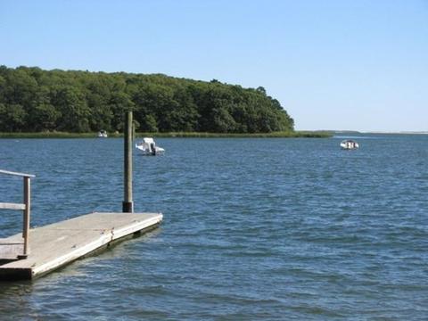 6 Jackbon Rd, Mashpee, MA 02649 photo 3
