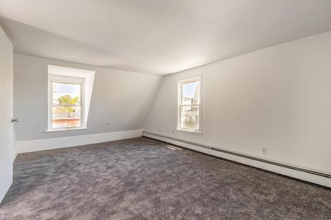 8 Mansfield St, Gloucester, MA 01930 photo 22