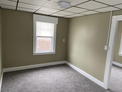 13 Abbott St, Worcester, MA 01602 photo 9