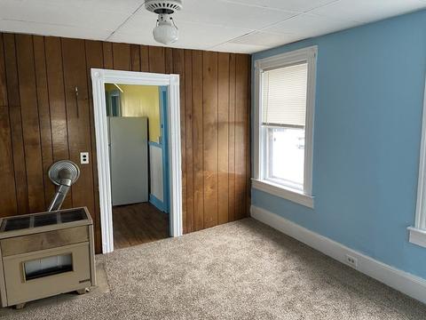 13 Abbott St, Worcester, MA 01602 photo 10