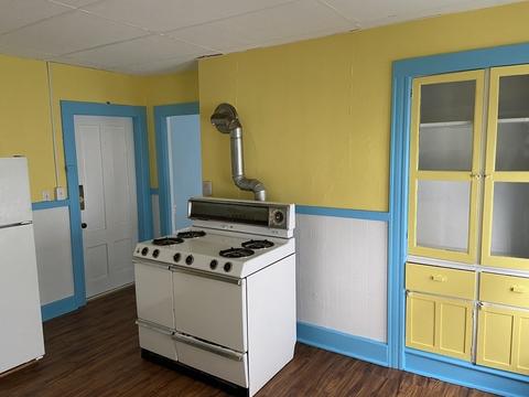 13 Abbott St, Worcester, MA 01602 photo 3