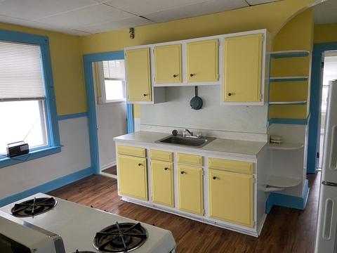 13 Abbott St, Worcester, MA 01602 photo 2