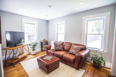 25 Berkeley St, Reading, MA 01867 photo 5