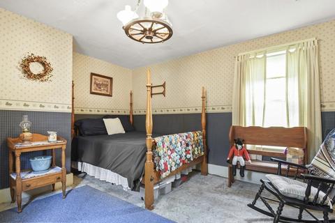 467 Main St, Clinton, MA 01510 photo 14