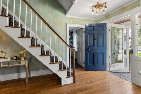 54 Pleasant St, Canton, MA 02021 photo 14