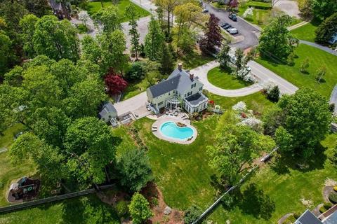 54 Pleasant St, Canton, MA 02021 photo 5