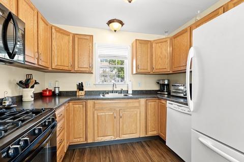 7 Mansfield St #1, Gloucester, MA 01930 photo 8