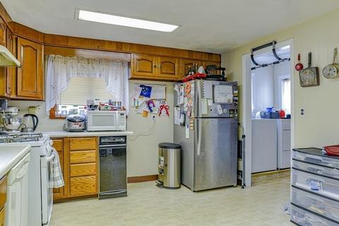 17 E Denver, Saugus, MA 01906 photo 5