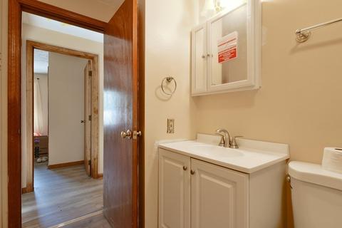21 Home St #4, Worcester, MA 01609 photo 7