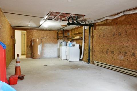 21 Home St #4, Worcester, MA 01609 photo 17