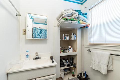 2 Perkins St, Gloucester, MA 01930 photo 11