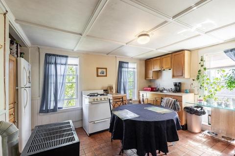 2 Perkins St, Gloucester, MA 01930 photo 12