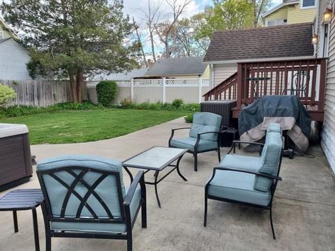 61 Windemere St, Springfield, MA 01104 photo 11