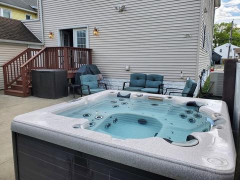 61 Windemere St, Springfield, MA 01104 photo 10