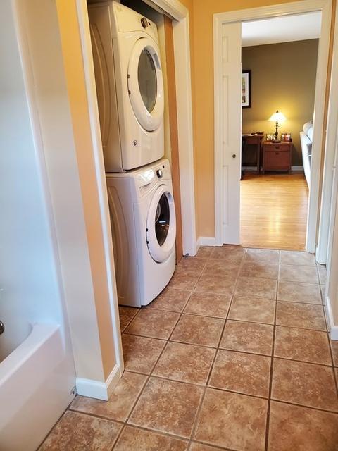 61 Windemere St, Springfield, MA 01104 photo 30