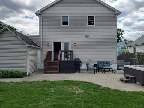 61 Windemere St, Springfield, MA 01104 photo 9
