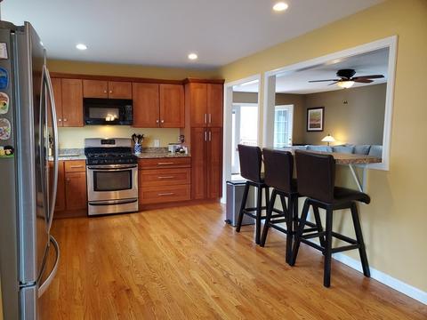 61 Windemere St, Springfield, MA 01104 photo 13