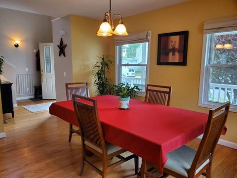 61 Windemere St, Springfield, MA 01104 photo 22