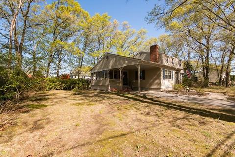 138 Stonehaven Rd, Fall River, MA 02723 photo 3