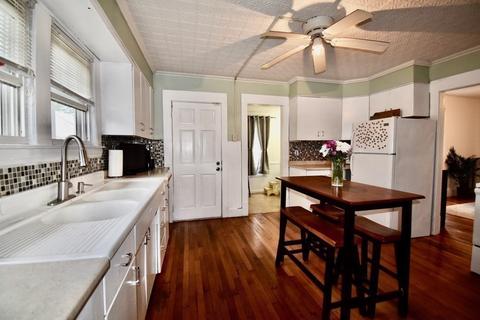 37 Chilson St, Springfield, MA 01118 photo 14