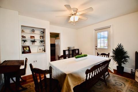 37 Chilson St, Springfield, MA 01118 photo 11